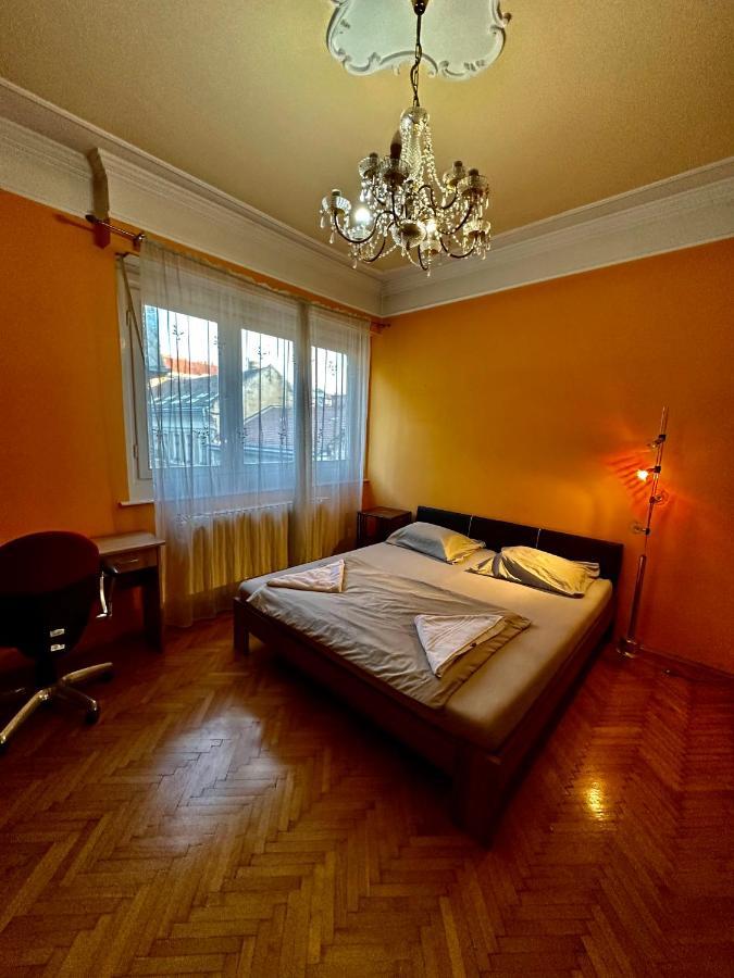 River Side Apartments Будапеща Екстериор снимка