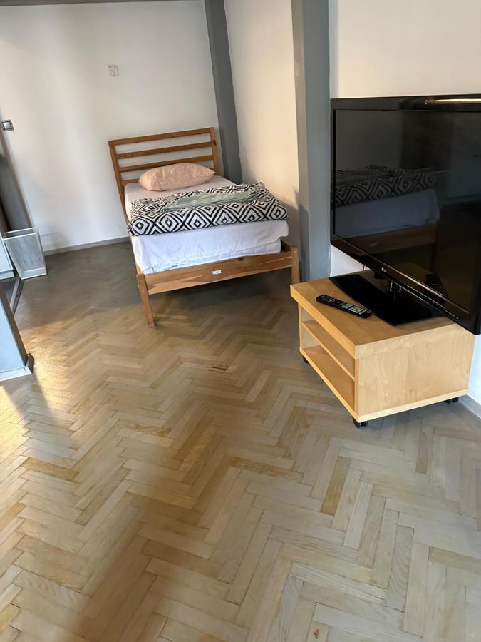 River Side Apartments Будапеща Екстериор снимка